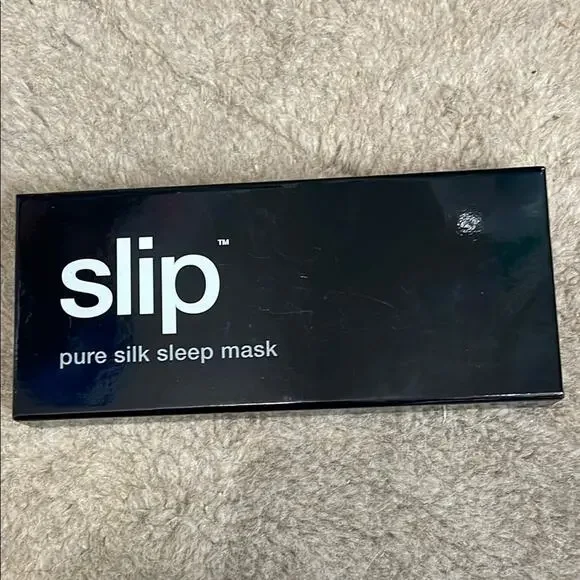 Slip Pure Silk Black Sleep Eye Mask - Picture 2 of 5